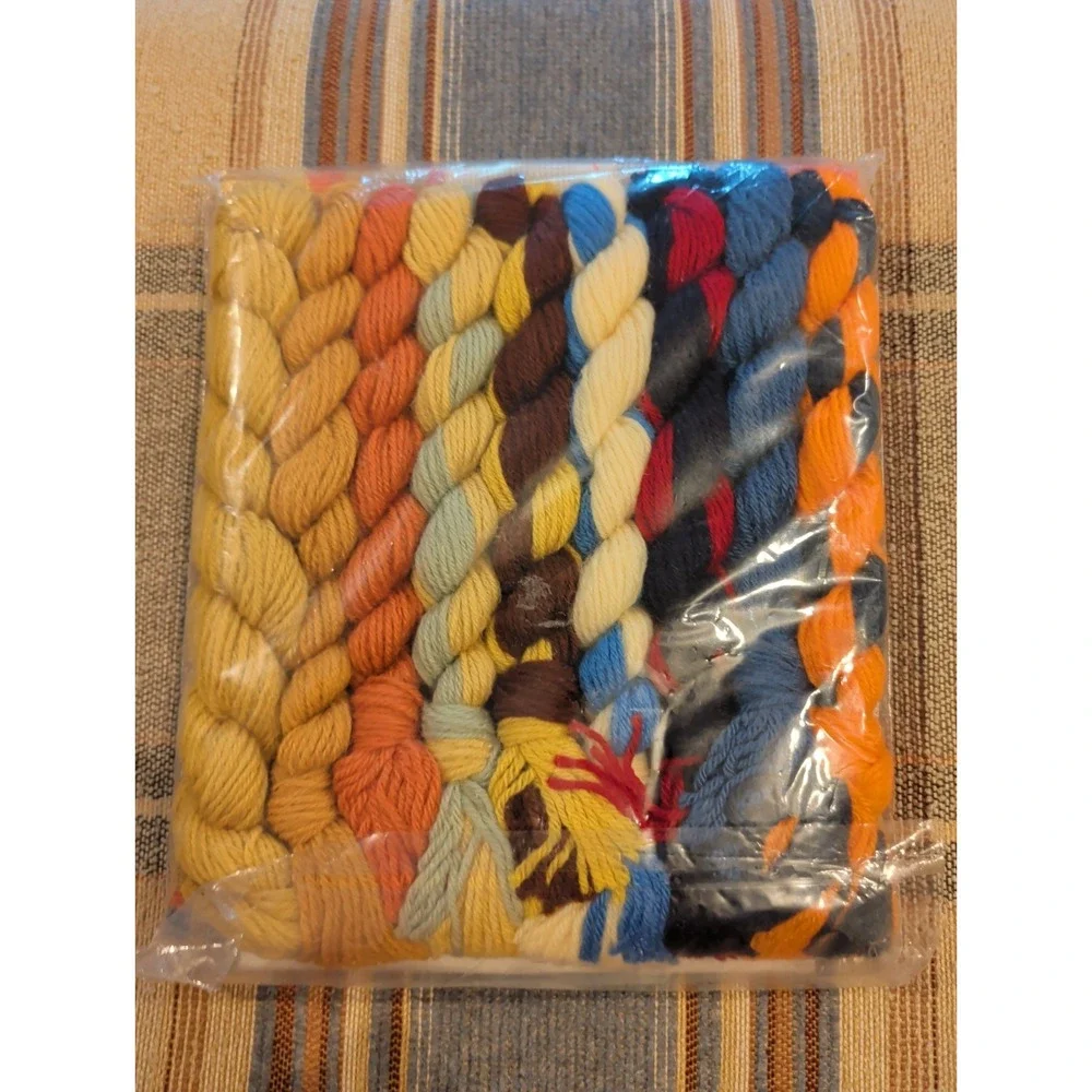 New Stitchery Pillow Printed Tapestry Kit JH80 Chanticleer Rooster